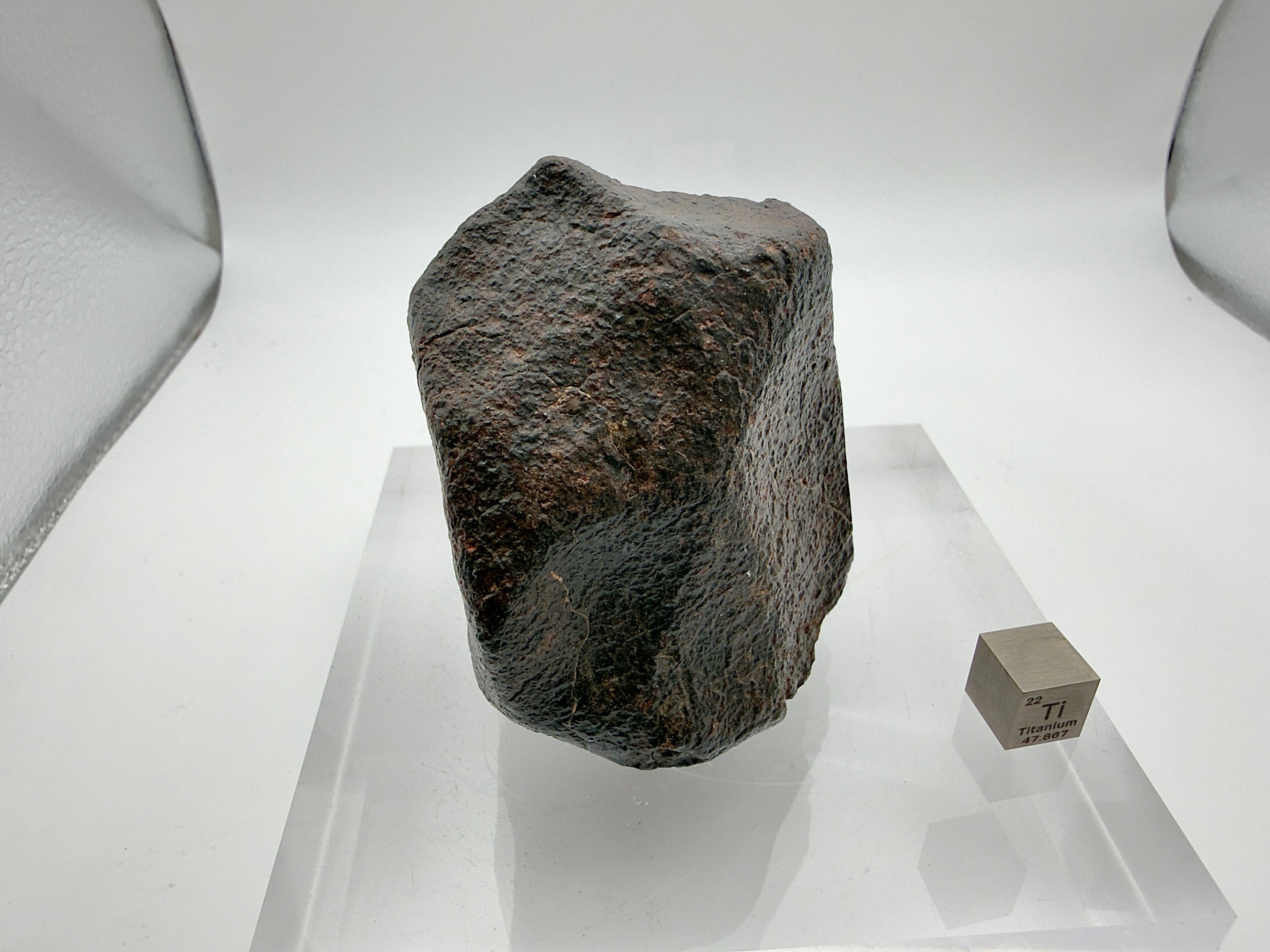 NWA XXX chondrite 313.16g -- complete specimen profile showing oriented fusion crust distribution