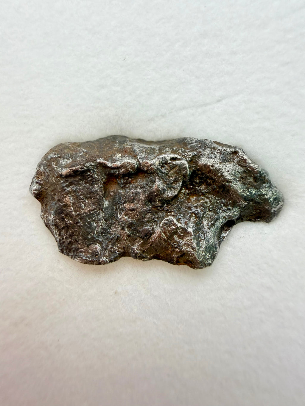 Gebel Kamil iron meteorite 1.00g -- metallic iron surface with minimal desert weathering from 2009 crater recovery