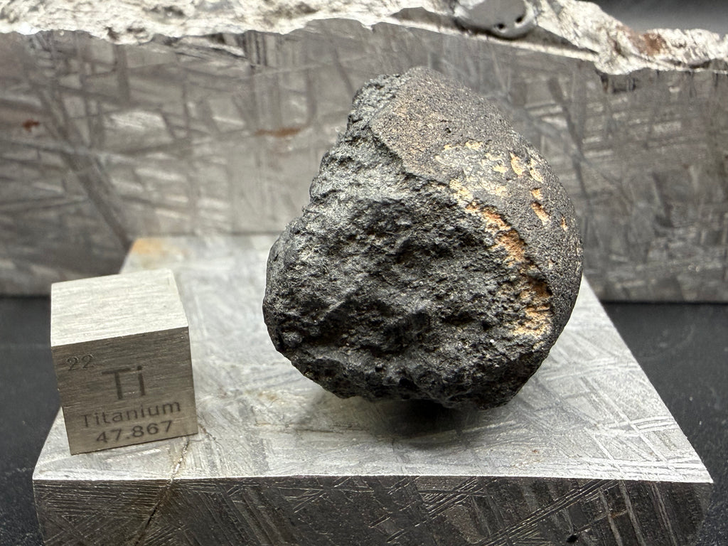 Surface features on probable CM2 carbonaceous chondrite meteorite