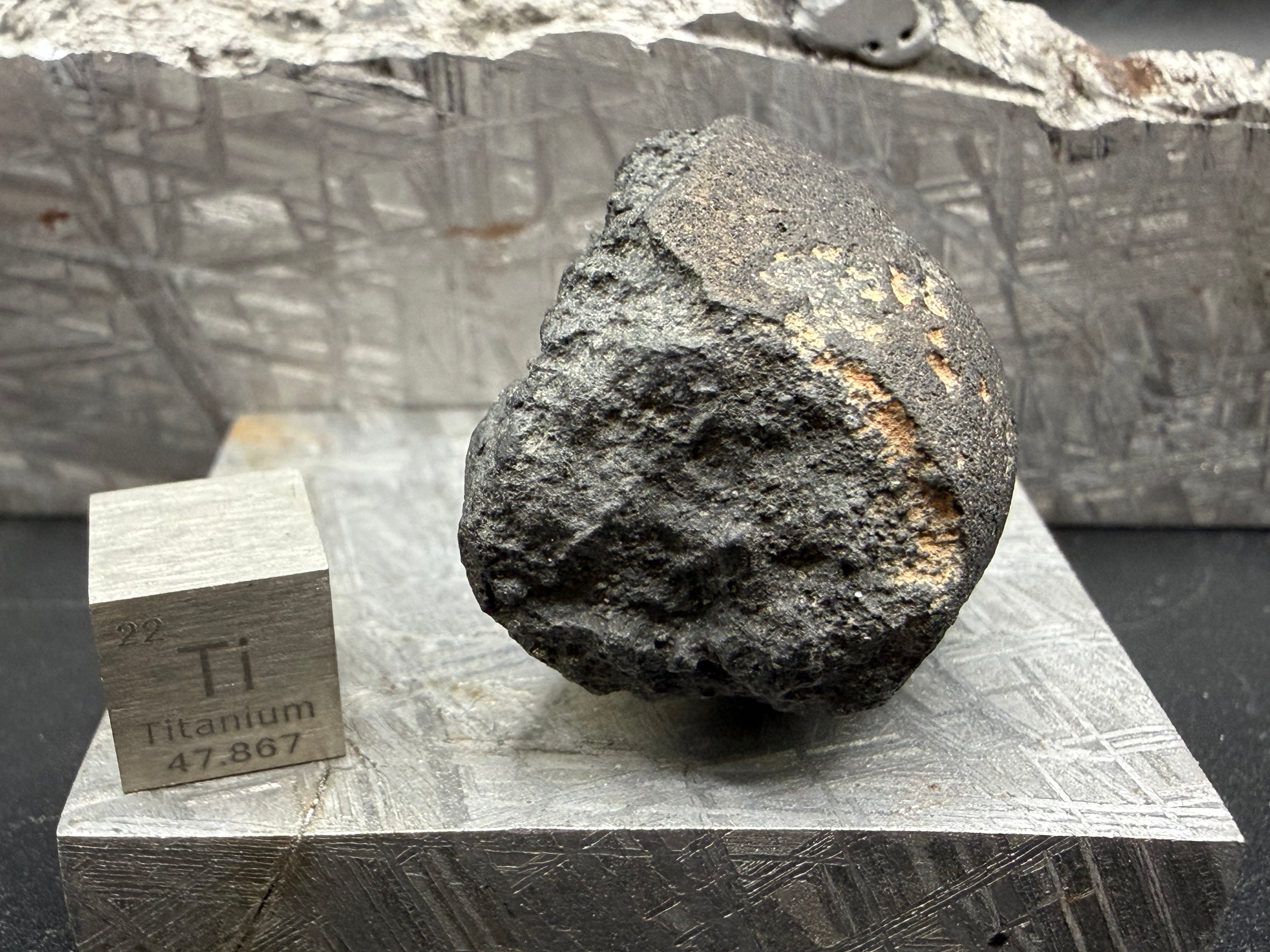 Surface features on probable CM2 carbonaceous chondrite meteorite