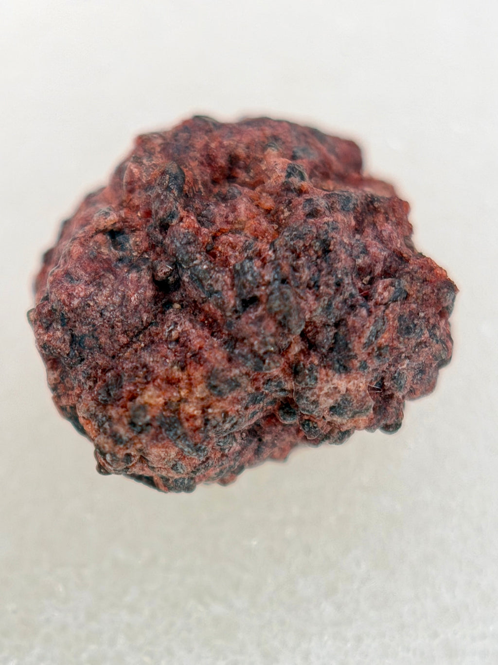 Erg Chech 002 meteorite 0.80g -- natural exterior surface geometry from atmospheric breakup