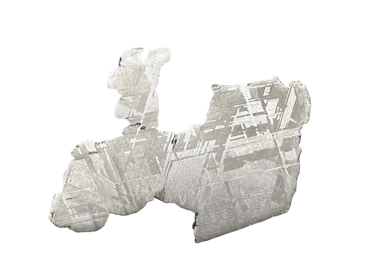 Angled view of the etched cut face of the 53.41g Muonionalusta end cut