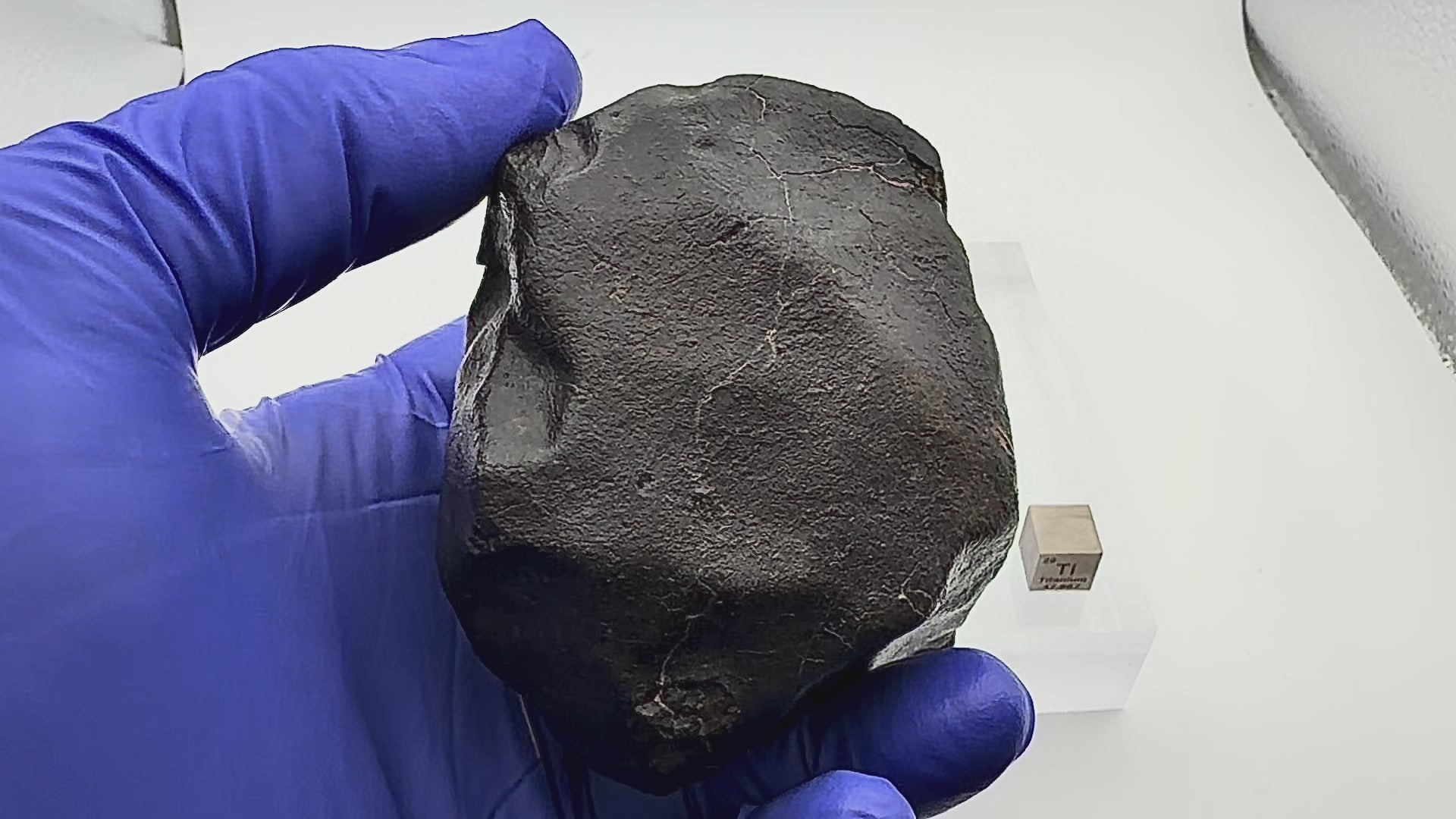NWA XXX Ordinary Chondrite Meteorite Individual, unclassified, 635.58g, Flight Oriented with Regmaglypts
