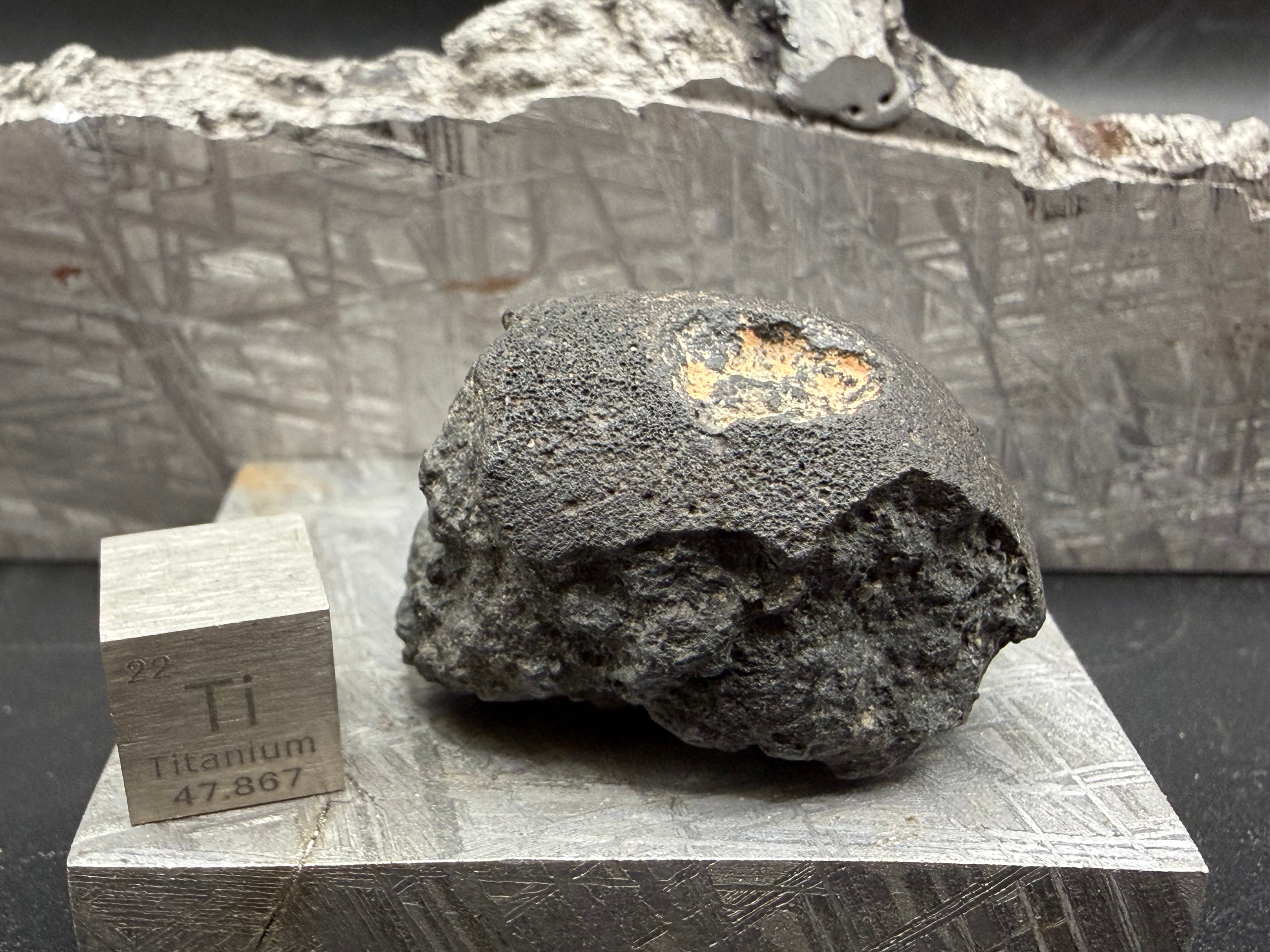 Probable CM2 carbonaceous chondrite meteorite oriented individual weighing 21.95 grams
