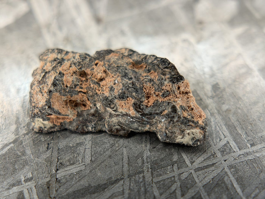 Rafsa 005 Angrite Meteorite End Cut, Plutonic Angrite, 1.09g, Protogranular Texture